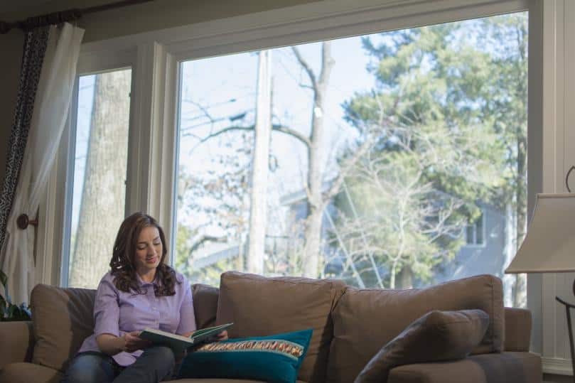 Fiberglass vs. Vinyl Replacement Windows: How to Choose