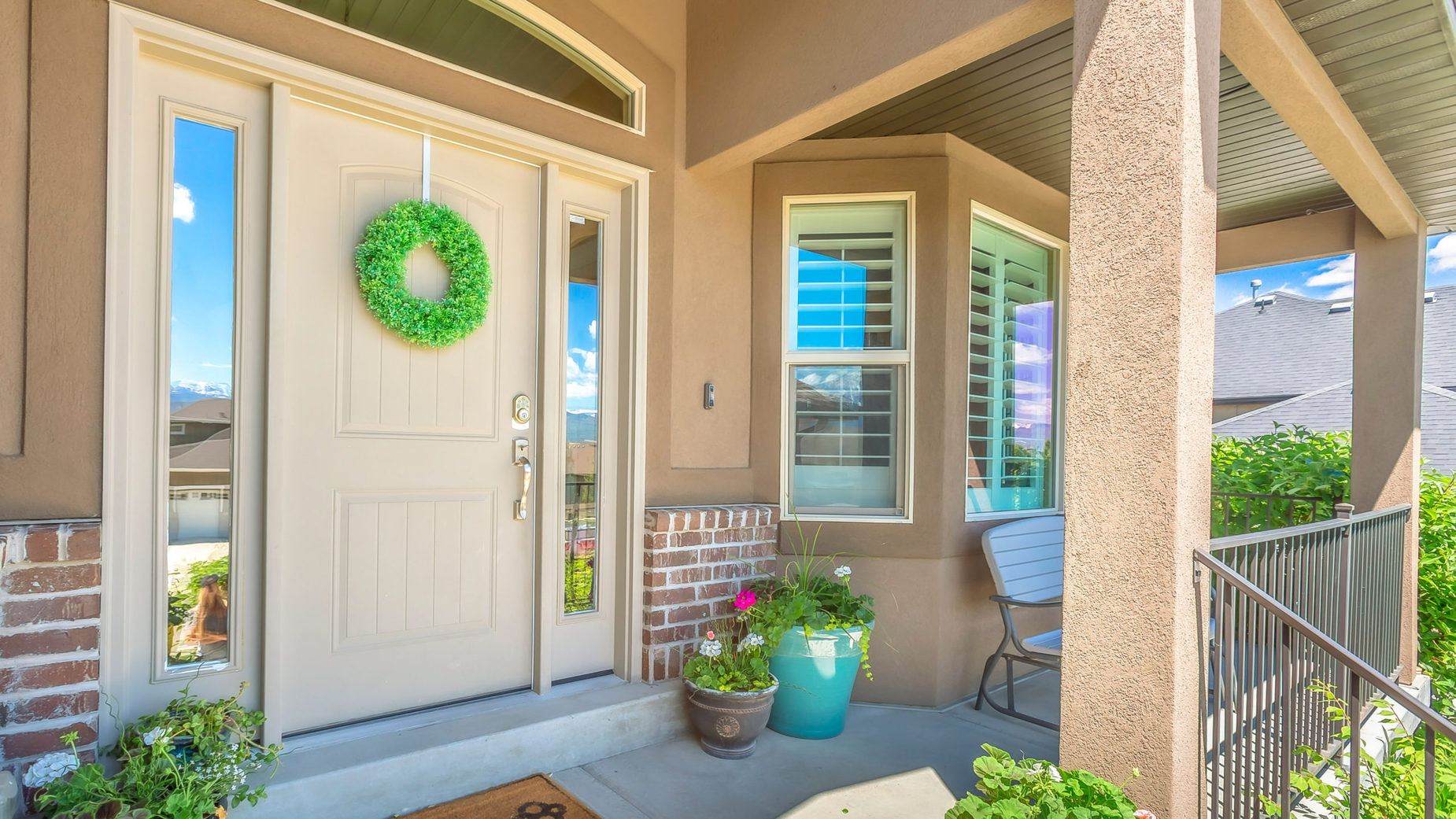 Sidelight Window Replacement